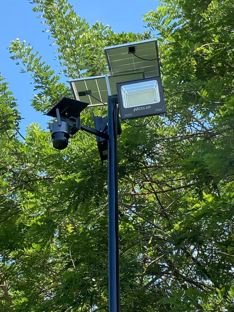 SOLAR ROTATIONAL CAMERA & LIGHTS UNIT. - Image 2